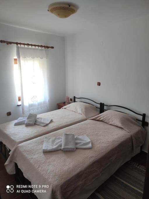 Villa Petroula Kontias Exteriör bild